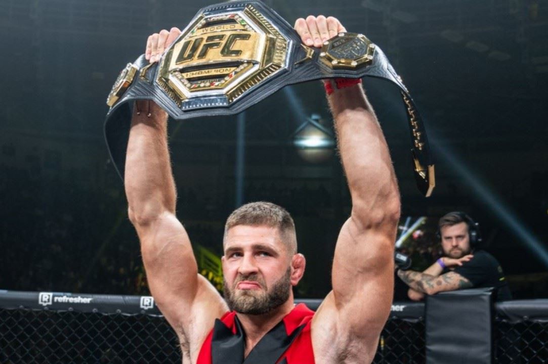 Jiří Procházka, šampion UFC.