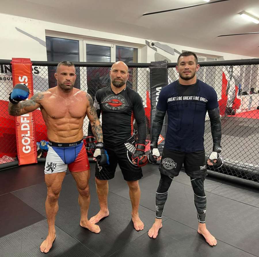 Vémola zažil s Muradovem peklo. Mach má kvalitu, vyhraje, přidává se Kincl. Bitva v UFC je tady!