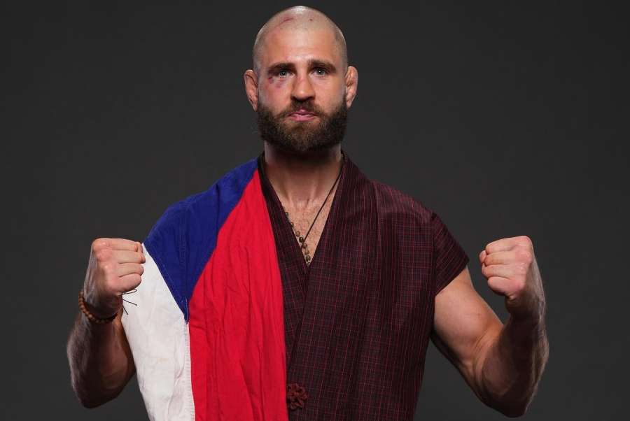 Procházka vyslal z Hostěradic přání do celého světa. I pro vás