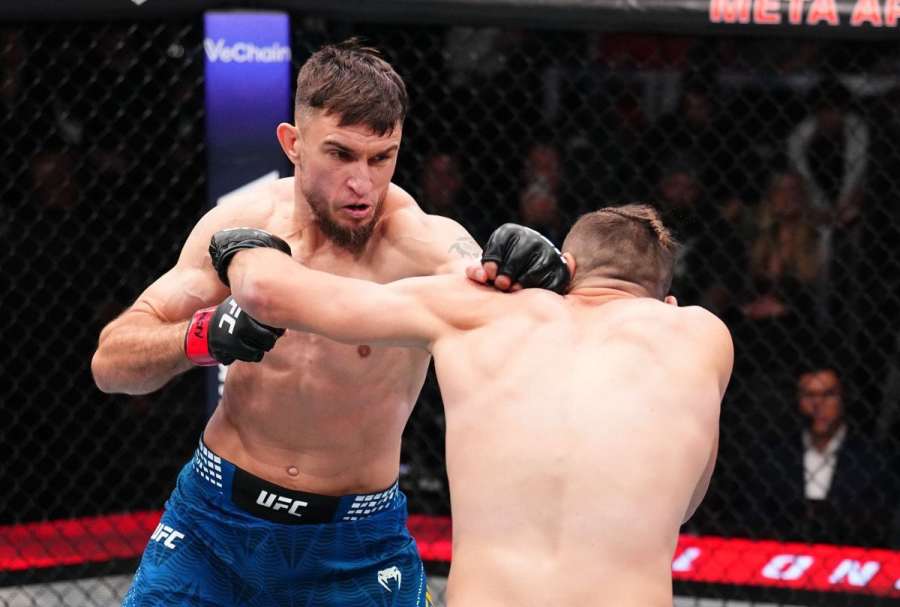 Gladiátor z UFC v boji exceloval. Soupeř sotva stál na nohou