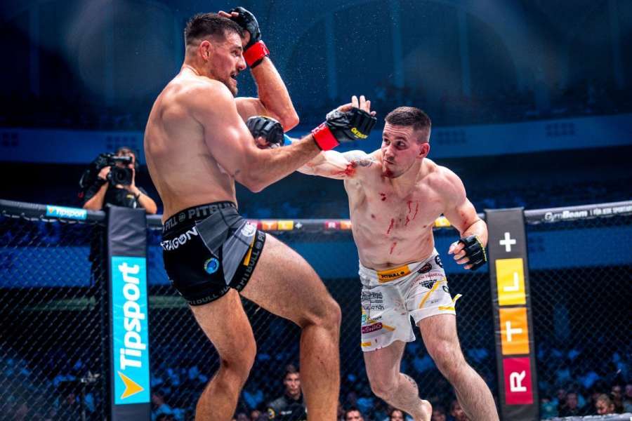 Slovák z kola ven. Sparťan zachraňuje zápas. Tohle bude těžké