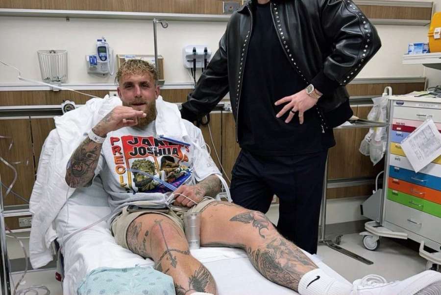 Zuby pryč a nová titanová čelist. Paul ukázal stav po operaci 