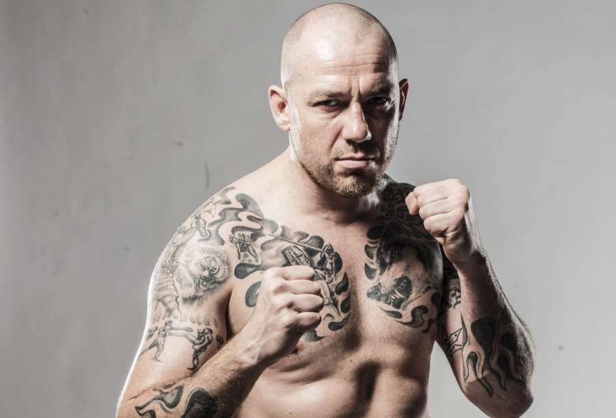 Jsem ochoten vstát z gauče. Chtěl bych jít s panem X. Dojde na souboj Hutník vs. Végh?