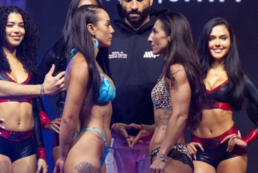 Boxerka sundala kraťasy a získala si fanoušky. Pak se předvedla v ringu