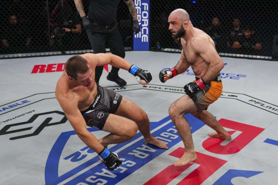 Pešta po těžkém knockoutu. Fyzicky jsem v pořádku. Ego utrpělo o poznání víc