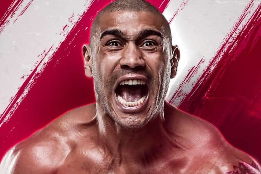 Do této války v ringu přichází bývalý šampion Glory. Chce kosit soupeře