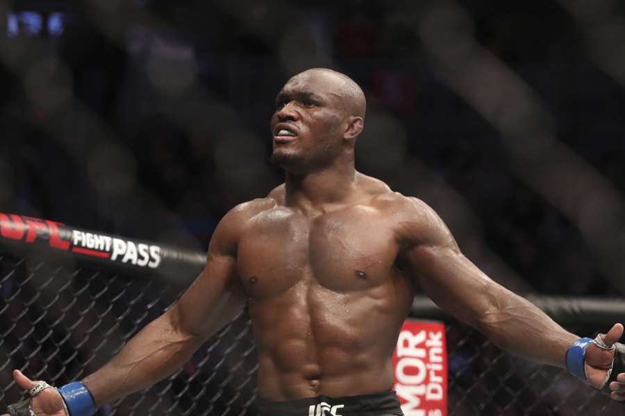 Někdejší šampion UFC bojoval léta v bolestech, nyní je však v životní kondici