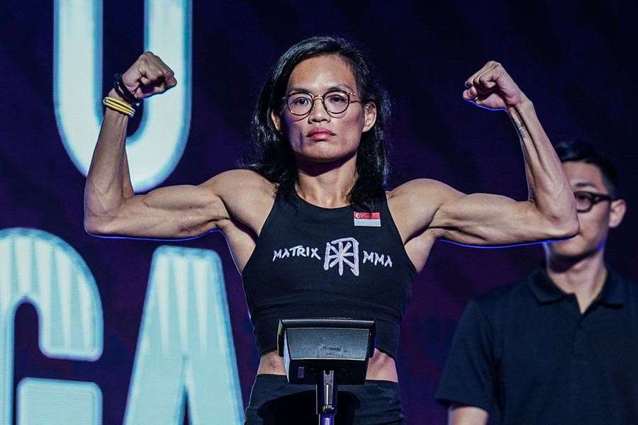 Nová hrozba atomové váhy. Shodila do 52kg a chce urvat pás šampionky