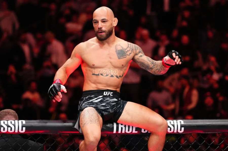 Netradiční role pro šéfa UFC. Když zaplatí, může jít rozjetému bijci za svědka