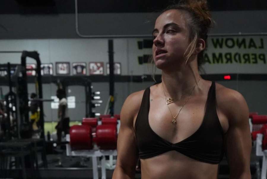 Zapůsobí v plavkách i v boji. Chci těm holkám ubližovat, hlásí kráska z UFC