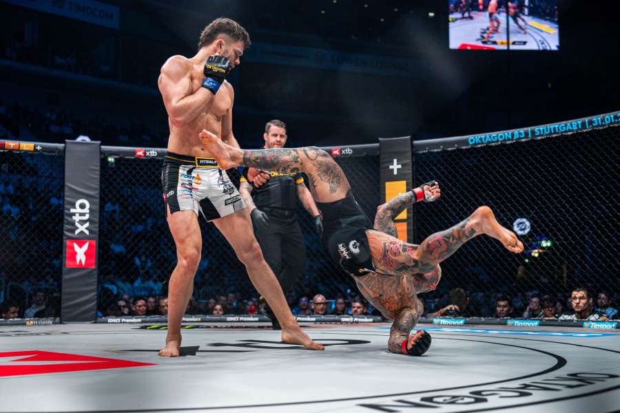 Série výher skončila. Bartl si zdříml před slavným rozhodčím 