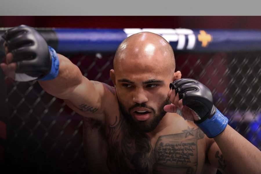 VIDEO: Pravačka přinesla vykoupení v UFC. Brazilec šel okamžitě na podlahu. KO!