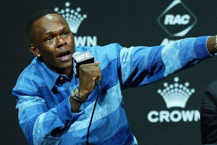 Adesanya vyprávěl tragický příběh. V pouliční rvačce mu zemřel kamarád