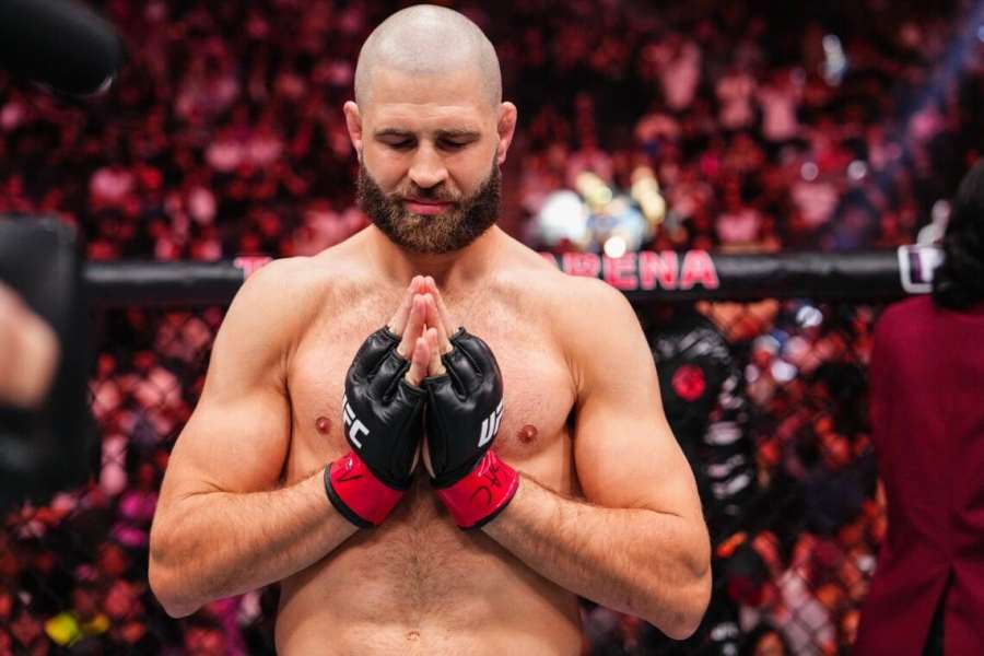 Procházka se těší na roli táty. Stylově ukázal i fotku z ultrazvuku 