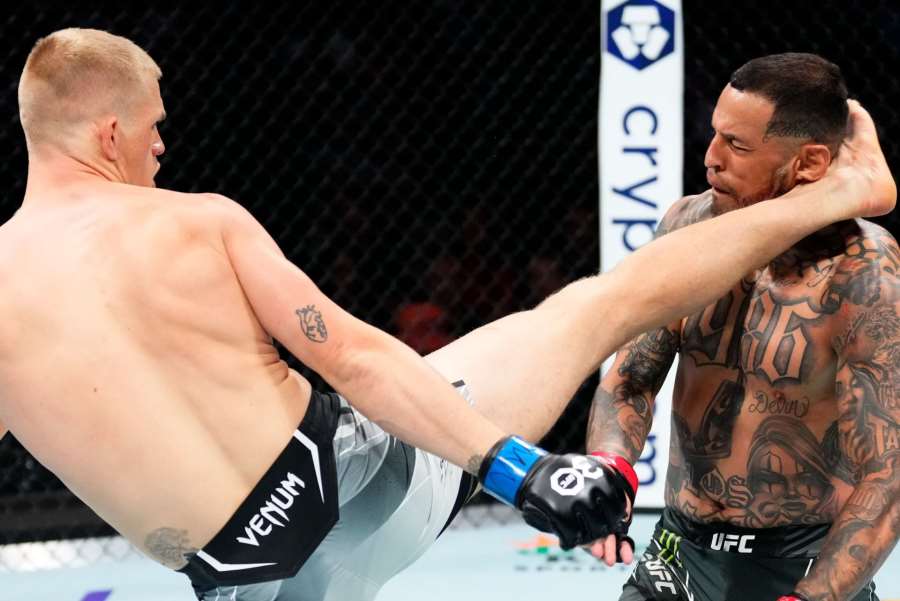 Irská kometa chce kráčet ve stopách legendy. Hodlá nastolit evropskou nadvládu nad UFC