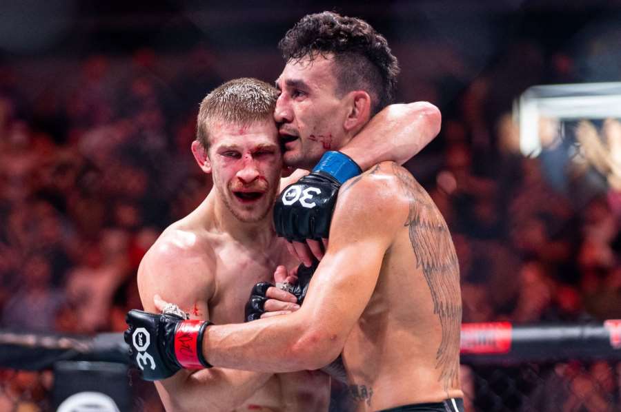 UFC si zapsalo milník do kroniky. Americký stroj na rány pěstí dosáhl na historickou metu