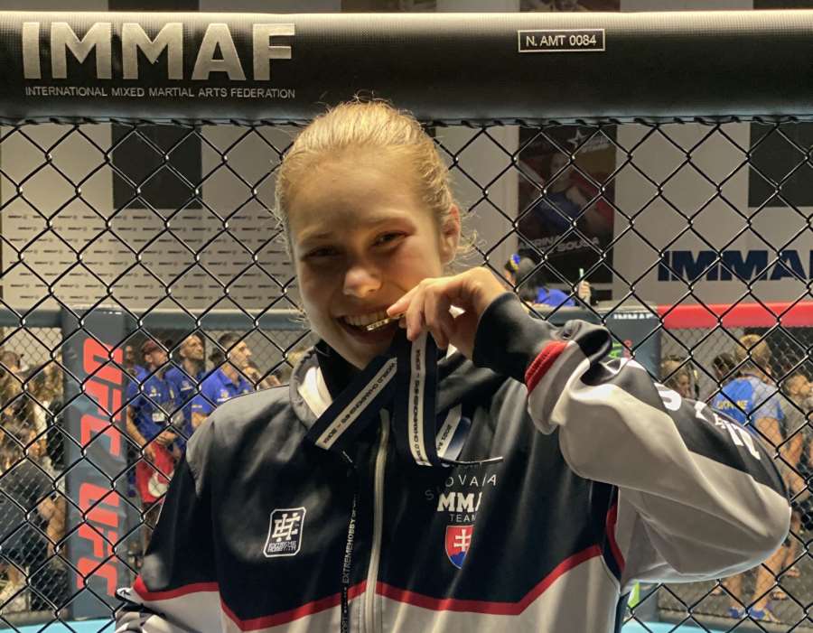 Slovenská naděje příštích let. MMA trénuje necelý rok, přesto dokázala zvítězit na mistrovství světa! 