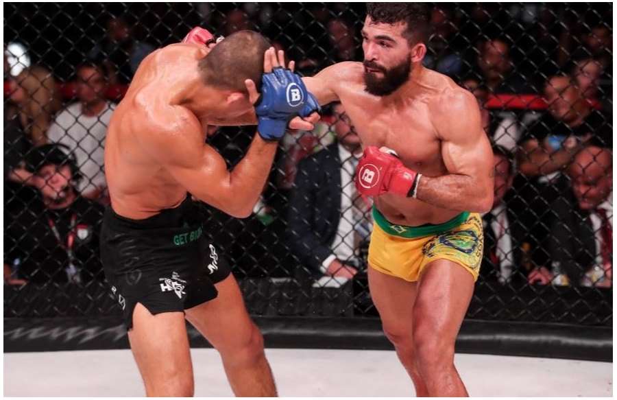 Vánoce v Bellatoru! Nelítostný Pitbull znovu obhájil pás šampiona