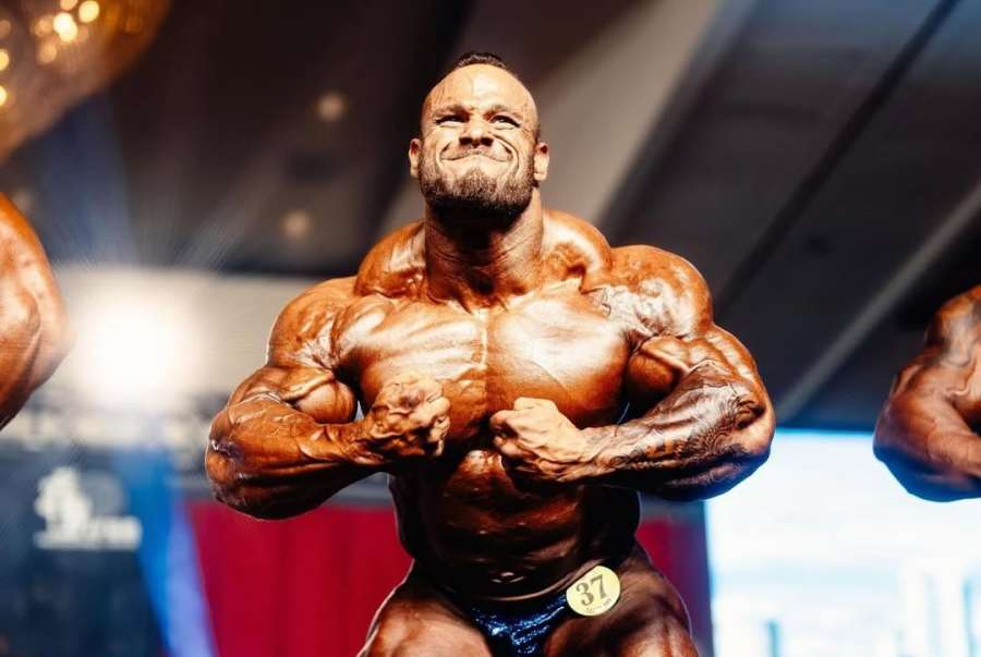 Stal se z něj gigant. Kulturista za pár let narostl na 138 kilo