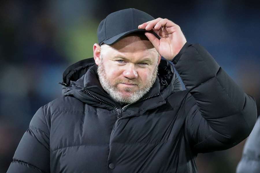 Legendu anglického fotbalu láká boxerská organizace. První KO inkasoval Rooney v kuchyni
