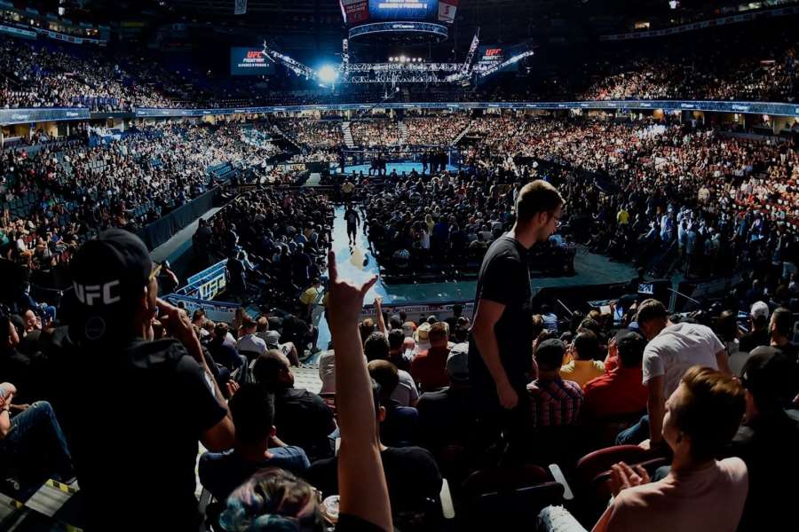 Nový a veledůležitý muž pro UFC. Americký hrdina a bývalý agent FBI