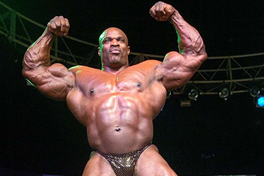 Jeden z největších chlapů na světě. 150 kilo. Ikona na vrcholu a strach o život po letech slávy