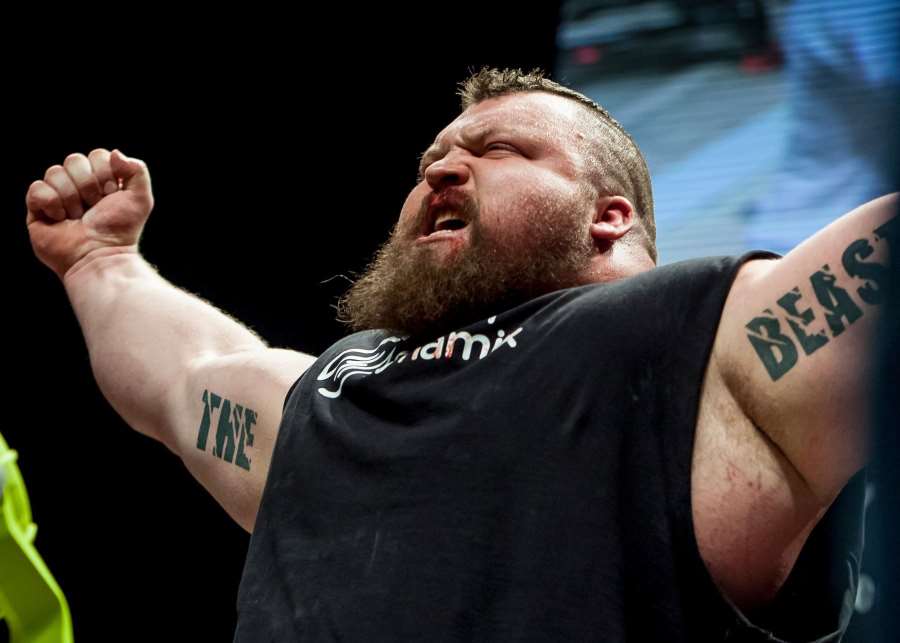 Kdo víc vydrží? Fury a 160kilový silák si vyměňovali rány pěstí