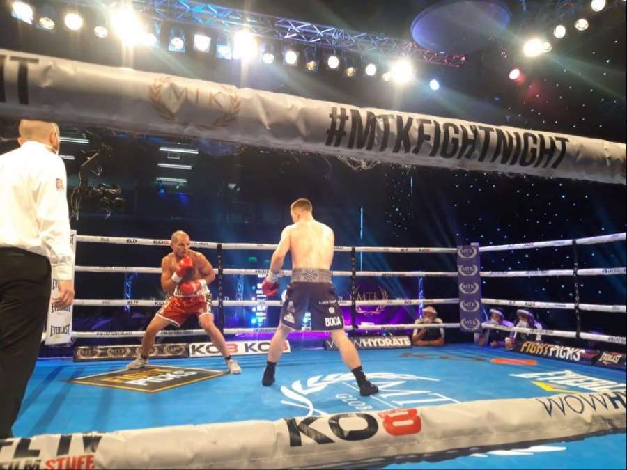 KO roku? Jako sen. Probudil jsem se na záchranářském prkně a nic nevěděl, přiznal český boxer