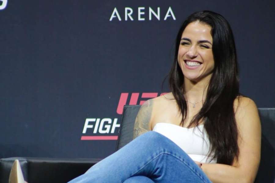 Ohromí na váze i v boji. Kráska z UFC touží po titulové bitvě 