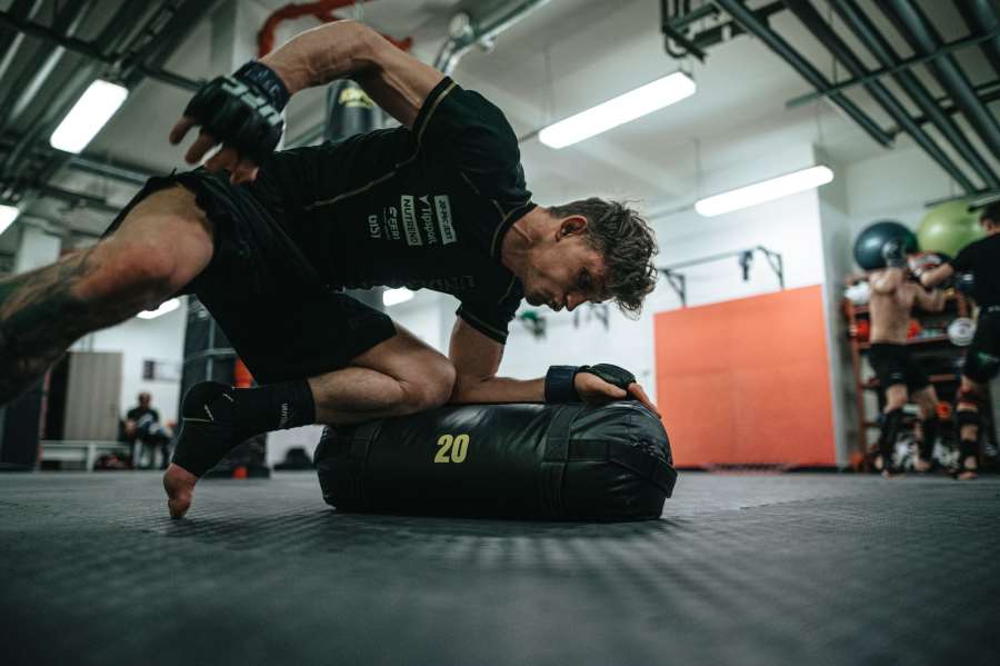 Veselá MMA depeše hokejistům před MS. První místo, borci, vzkázal také Dvořák, který ladí na UFC v Las Vegas