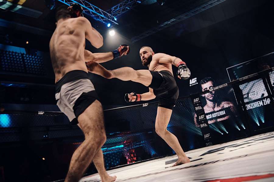 Aréna s kouzlem. Kdy hala poprvé explodovala potleskem a křikem fanoušků?