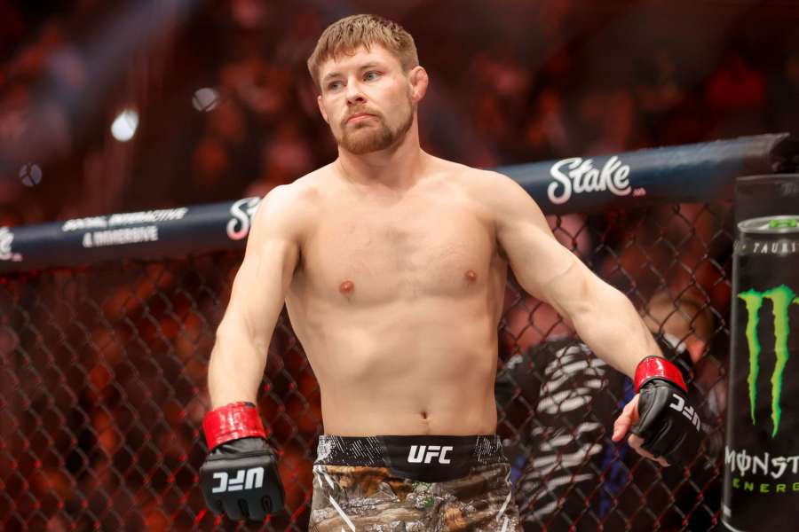 Bijec UFC vyděsil fanoušky tréninkem. Místo boxovacího pytle mlátil do prasete