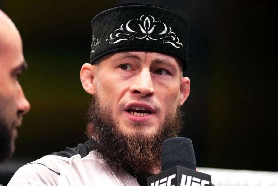 Nedávno oslnil UFC výhrou, nyní končí. Gladiátor z Ruska dostal padáka