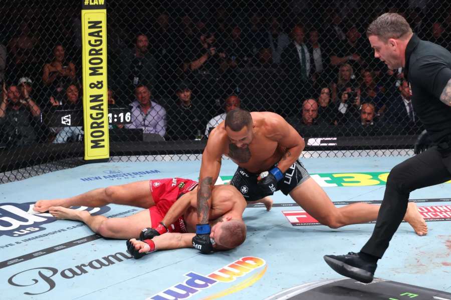 Nepublikovatelná reakce. Dvořáka s Martínkem šokovala Procházkova prohra v UFC