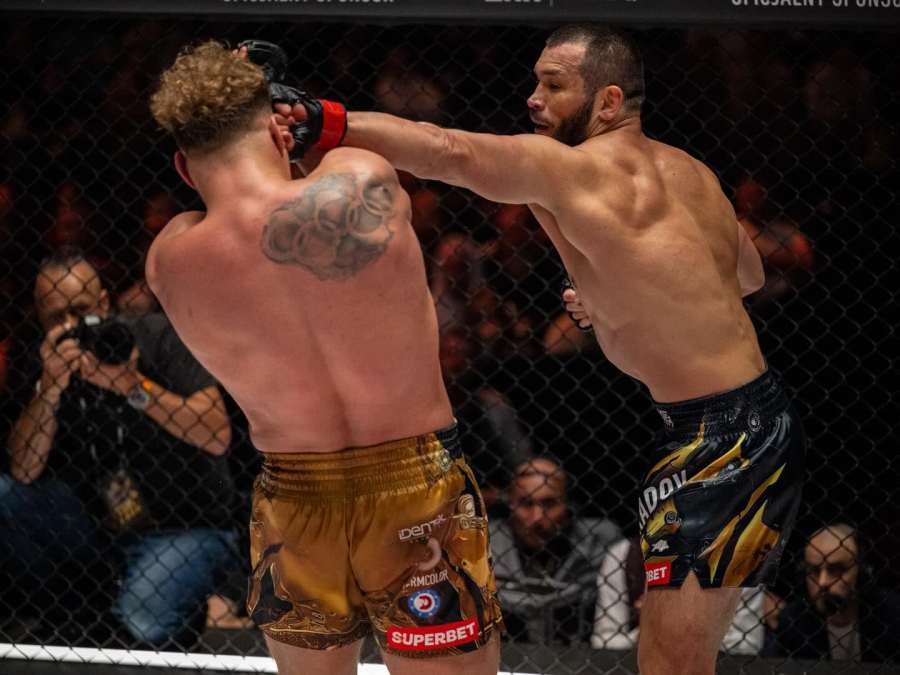 Muradov šampionem, porazil o 20 kilogramů těžšího soupeře