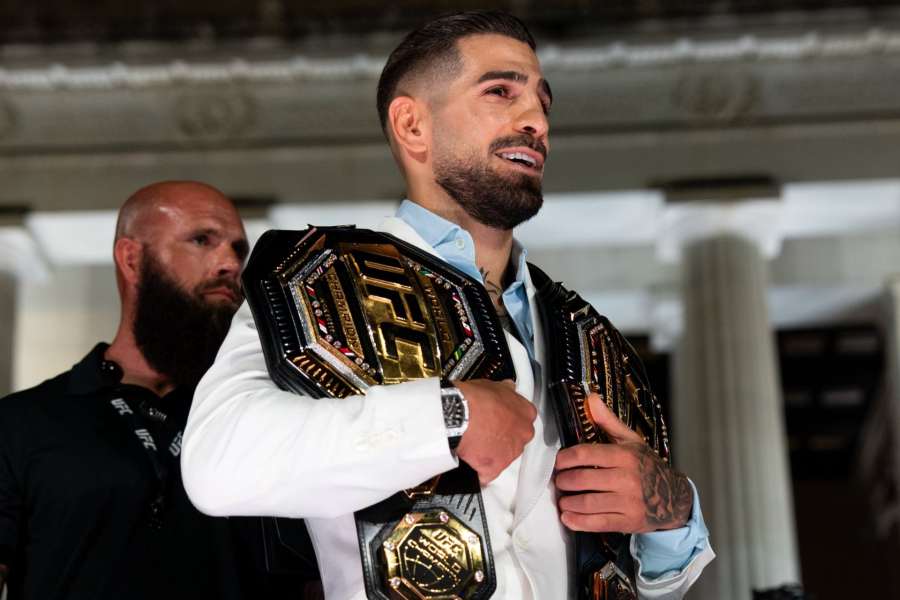 Chceš se chovat jako nějaké zvíře? Rušno před UFC v Bílém domě