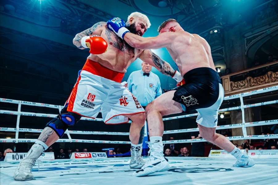 Boj o trůn, král může být jen jeden. Nečekaný boxerský zápas pro Prahu