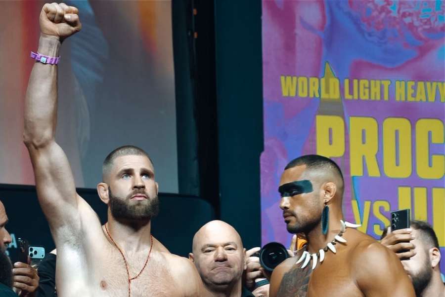 Je to tady. Procházka a bitva o titul v UFC. Nastavte si budík