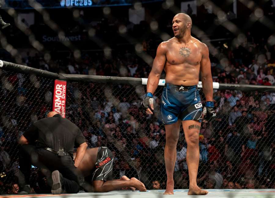 Pereira se musí mít na pozoru. Soupeř ladí formu s elitním šampionem