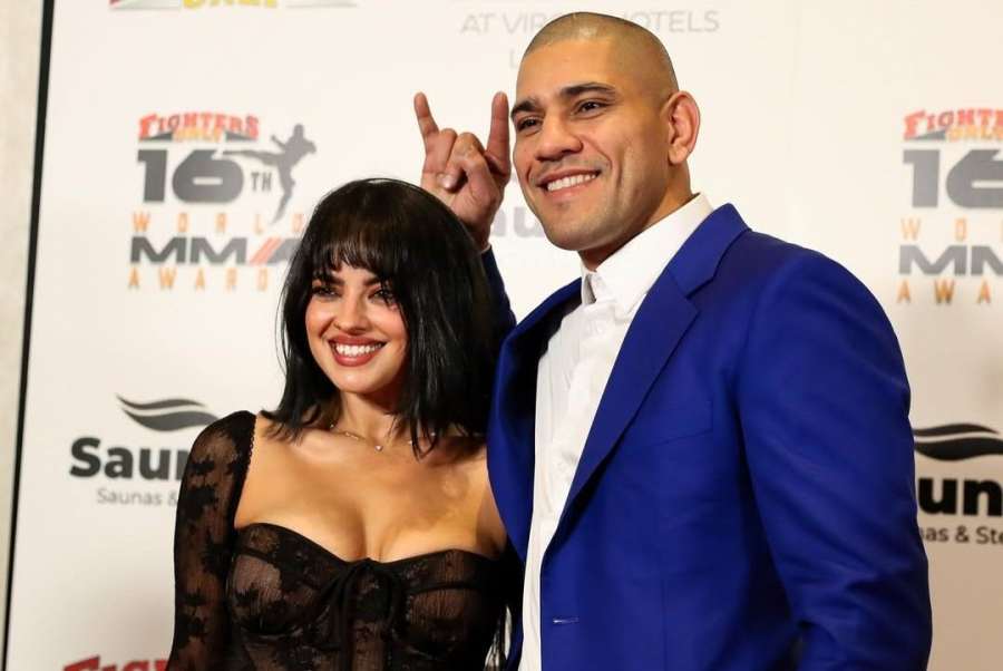 Moderátorka UFC proměnila trénink s Pereirou v taneční exhibici