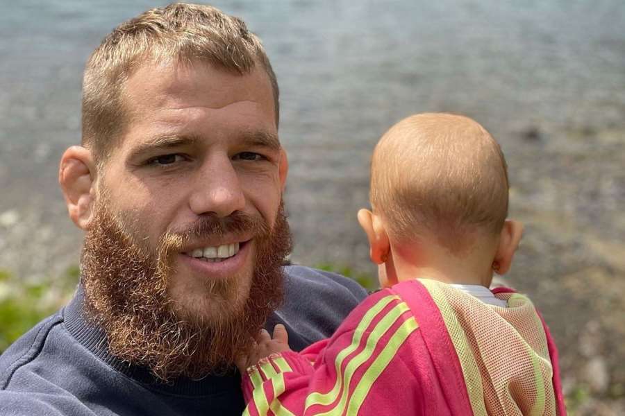 Za Štrbáka se modlím, říká bijec Deák. Když zůstane v ACA, na MMA v RFA může zapomenout