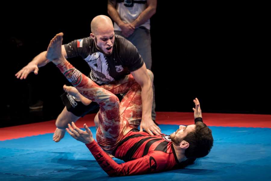 Když je síla prokletí. Utajený trenér posouvá MMA bojovníky do špičky 