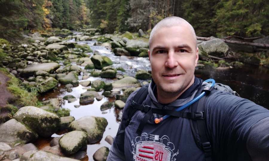 Obr se zlobí! Legenda je naštvaná a bojí se, že přijde průšvih. Lidem dochází dech, mají strach, tvrdí