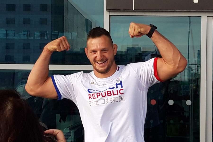 Jak Krpálek ke zlatu přišel. Vše mohlo být jinak. On ale dokázal téměř nemožné