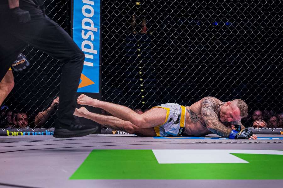 Tvrdý náraz do zdi. Řezník po krutém konci na sobotním Oktagonu ukončil kariéru