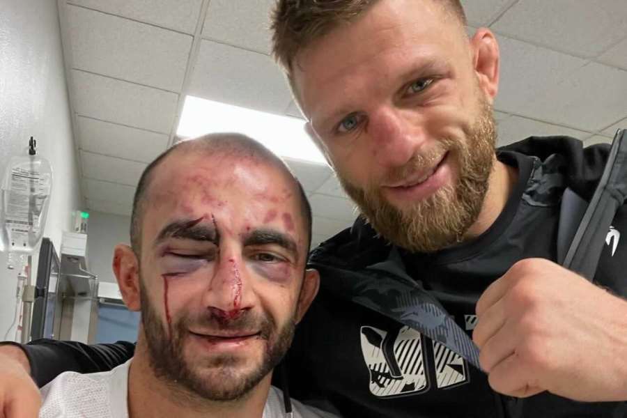 Úvodní turnaj roku v UFC ovládla kravavá řež! Američan v ní jasně zdolal Gruzínce