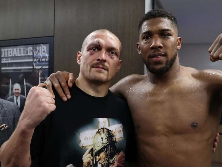 Usyk s Joshuou už prý mají jasno. V jaký den spolu vkročí opět do ringu? 