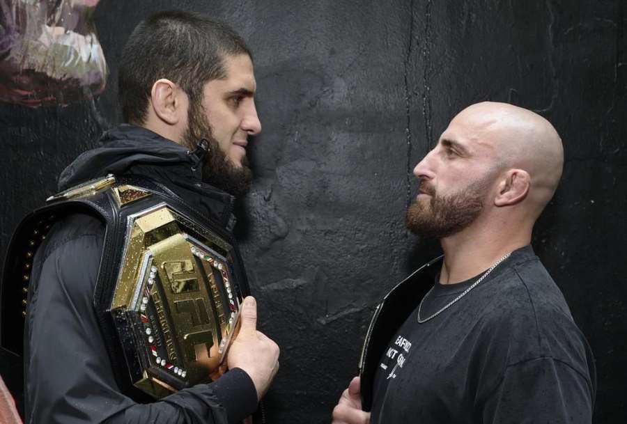 Šampioni UFC a tajné zbraně. Vystřelím ho z oktagonu. Až ho praštím, tak bude mít problém