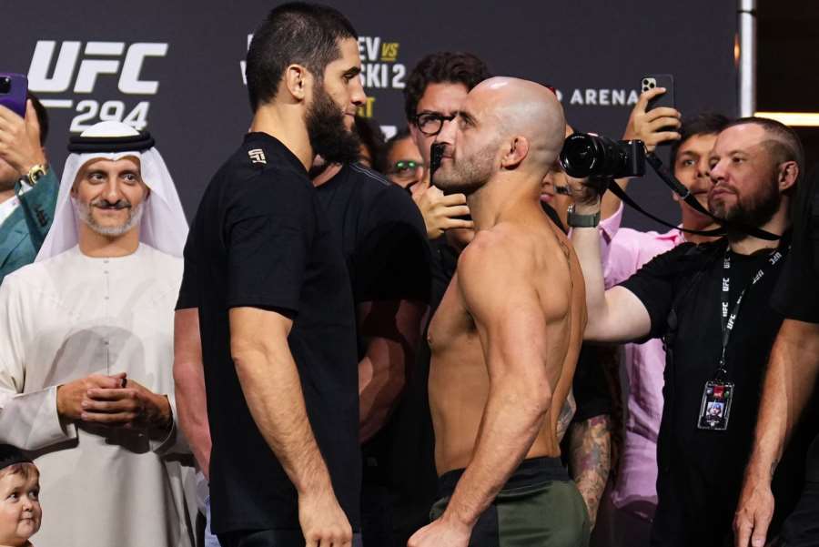 Šampion UFC přepnul vypínač a shodil 12 kilo za 11 dní. Zmenšil se