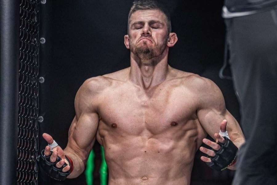 Další výzva pro polského ranaře, v O2 areně vyzve anglického Vémolu
